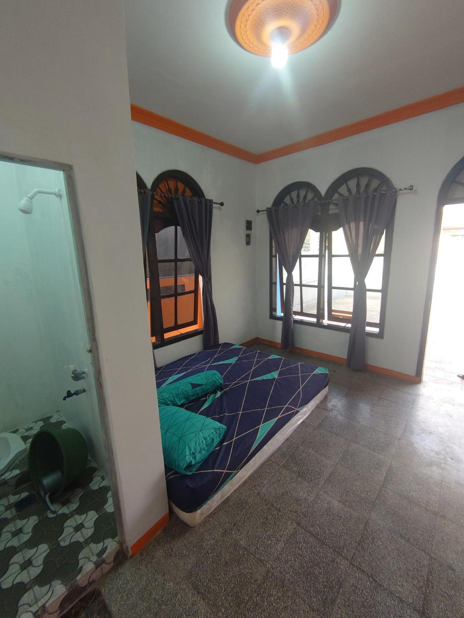 Homey Kost 99 Mlonggo エクステリア 写真